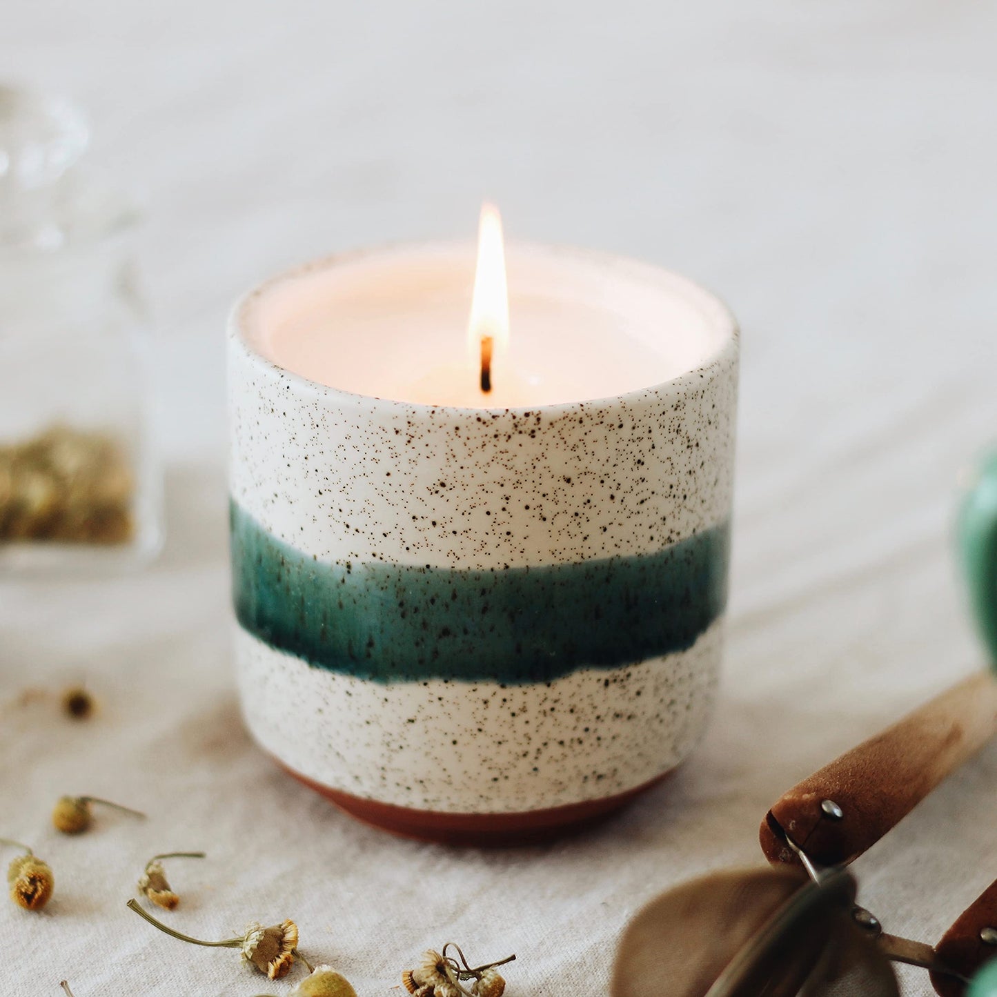 Hyggelight - The Growing Candle, Sandalwood & Vanilla Scented, 8.5oz Ceramic Pot, Aromatherapy Candles for Home, 100% Soy, Edith