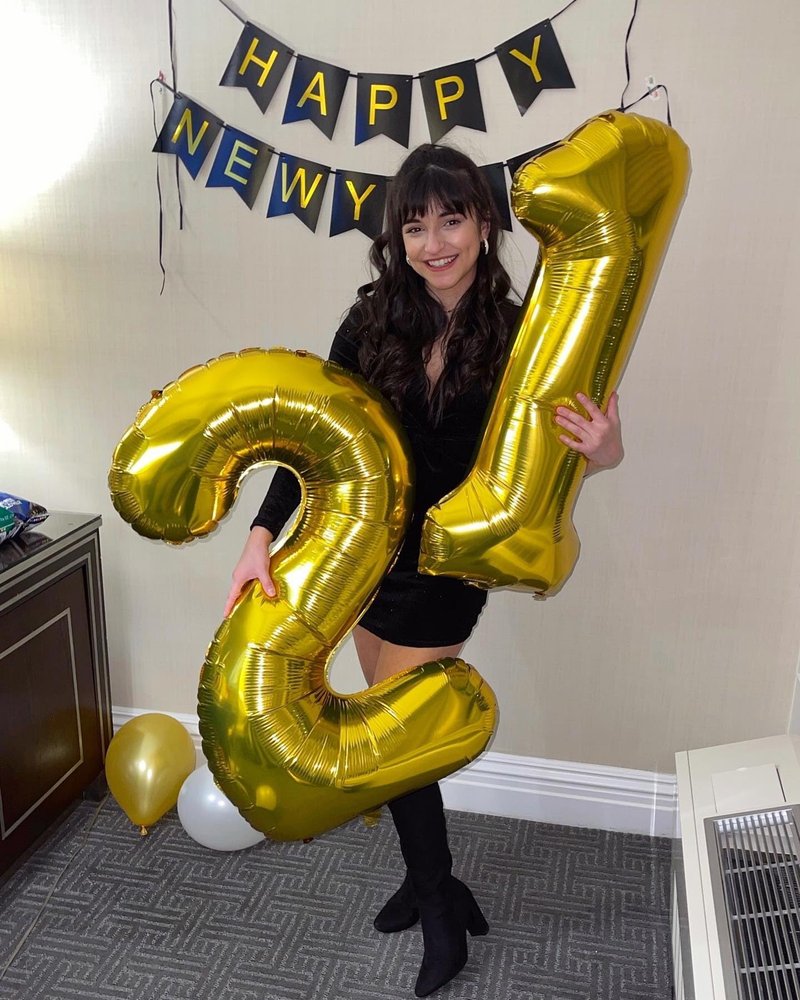 Gold Number 60 Balloon 40 Inch, 60th Birthday Party Decorations for Children, Giant 60 Foil Balloon for Party Supplies