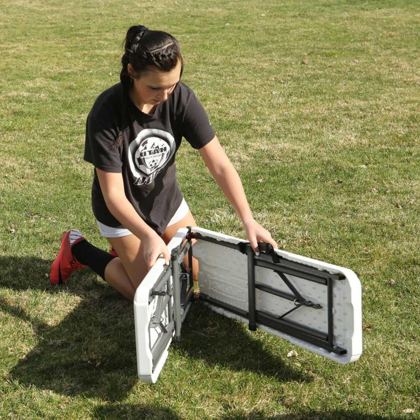 Lifetime 80305 Portable Folding Bench, White