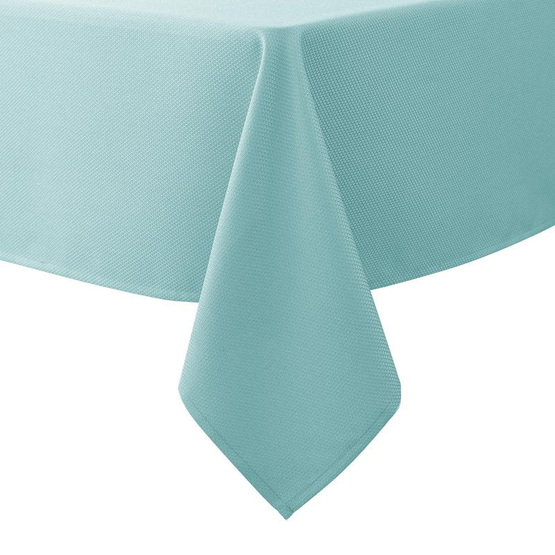 Biscaynebay Textured Fabric Tablecloths 90x132 Inches Rectangular, Silver Grey Water Resistant Spill Proof Tablecloths for Dining, Kitchen, Wedding and Parties, Machine Washable