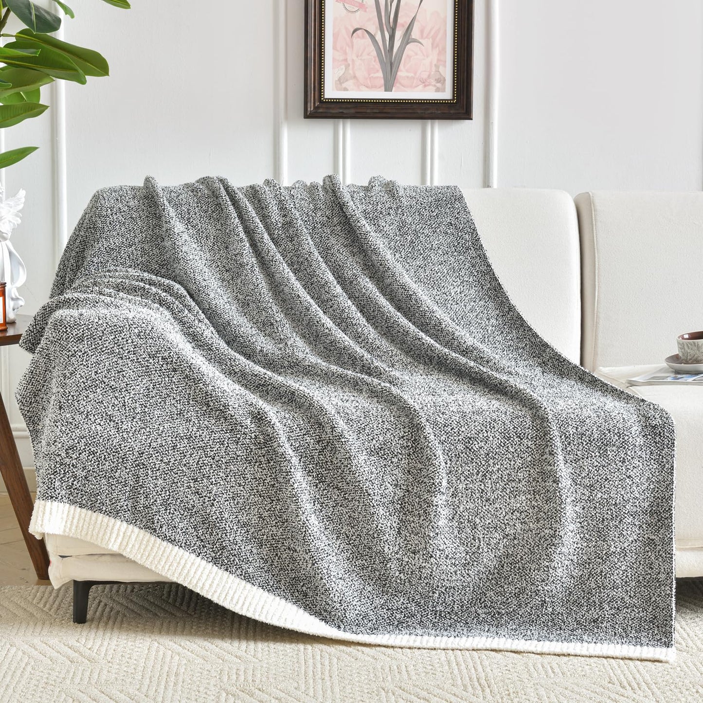 Chunky Knit Boucle Throw Blanket, Soft Washable Coastal Blanket for Bed Couch, Lightweight Cozy Oversized Feather Knit Blanket Indoor Outdoor for Sofa (Black, Twin 60"x80")