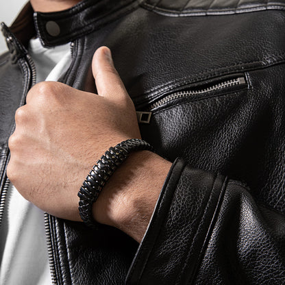 SERASAR Mens Leather Bracelet 20cm Black Men Gift Box Genuine Braided Adjust Able Magnetic Clasp Multi Layer Wrap Rope Man Mans Bracelets Jewelry Magnet Accessories