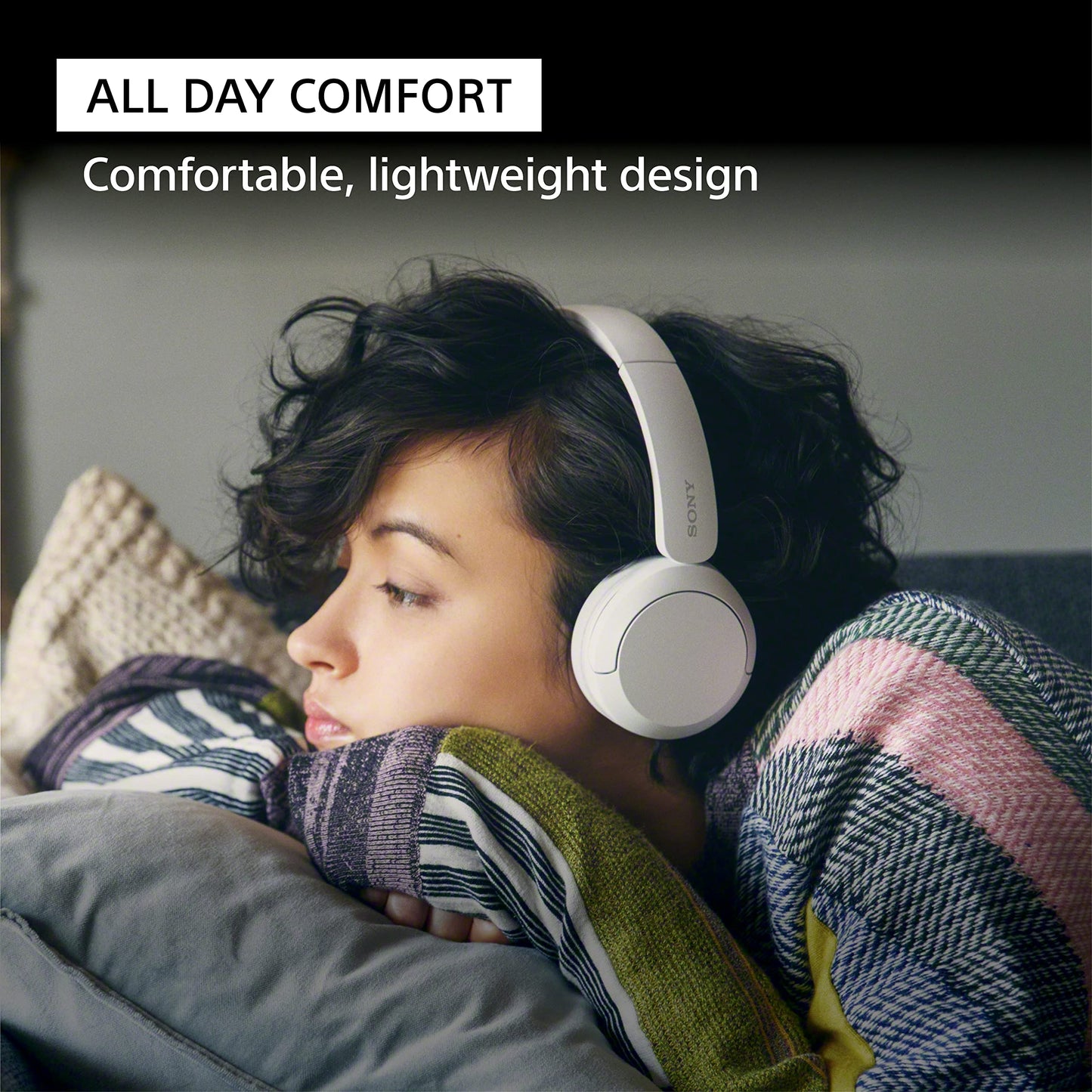 Sony WH-CH520 Wireless Headphones Bluetooth On-Ear Headset with Microphone and up to 50 Hours Battery Life with Quick Charging, White